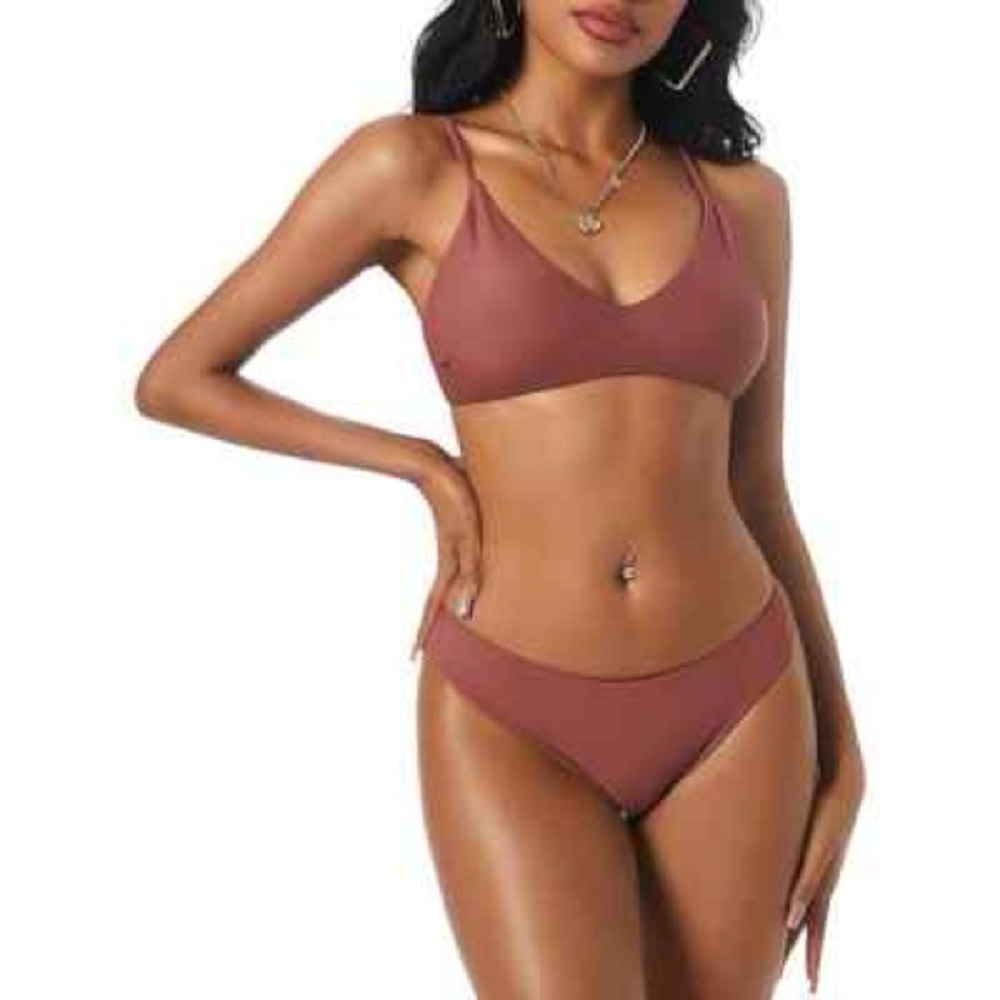 NWT ZAFUL Cut-Out Triangle Bikini Set - Size L